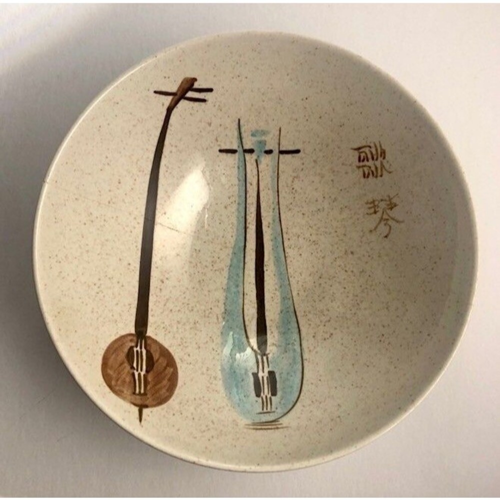 Asian Summer Tea Bowl with Hand painted String Instruments signed unknown origin - Picture 2 of 7